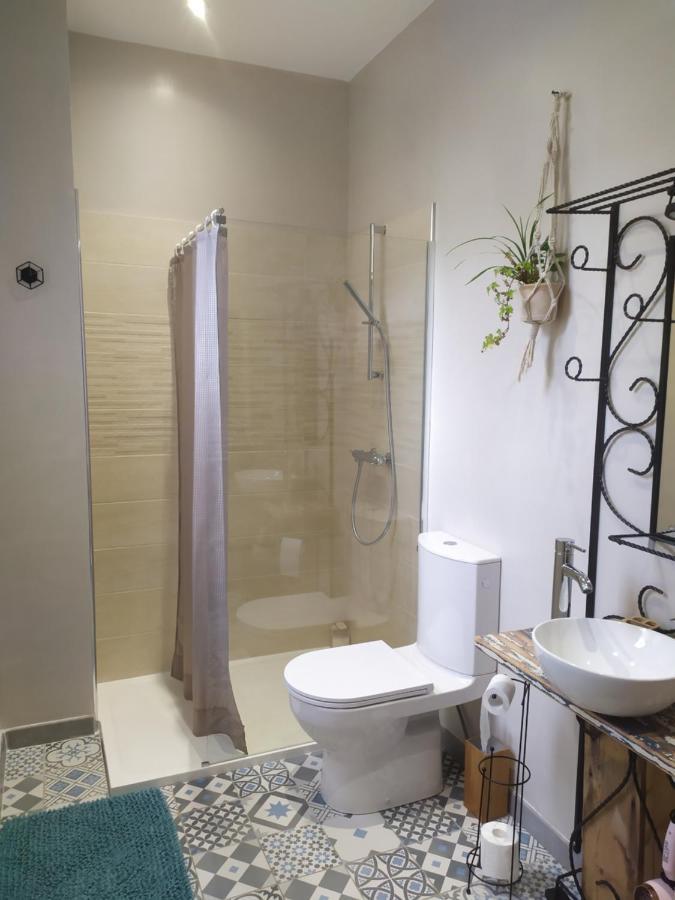 L'Echappee Belle Bed & Breakfast Шартър Екстериор снимка